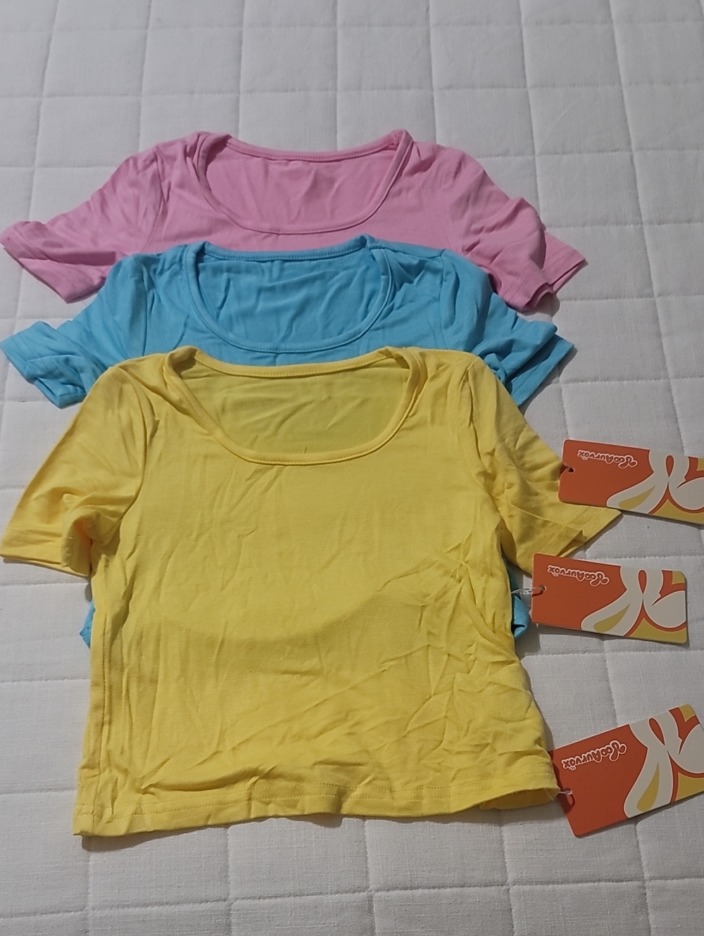 YooAurvox 3-Pack Solid Short Sleeve T- Shirt Size 18-24 Months